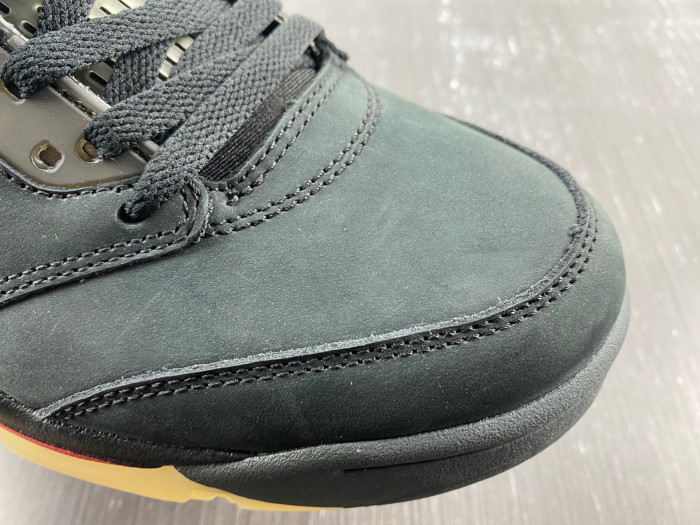 Jordan 5 Retro Gore-Tex Off-Noir  - DR0092-001