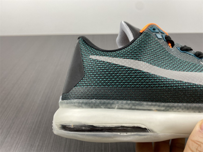 Nike Kobe 10 Flight - 705317-308