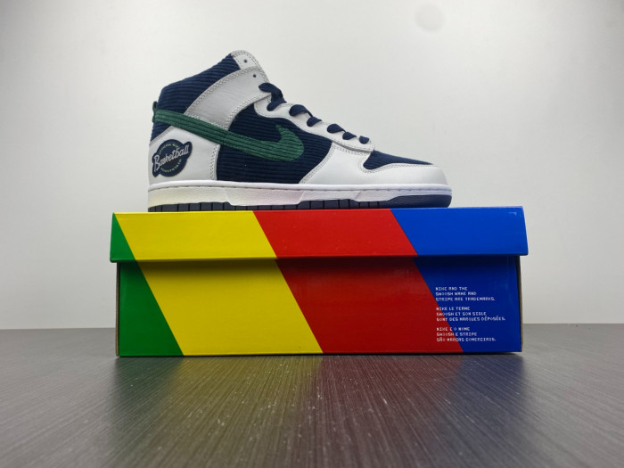 NIKE DUNK HIGH SPORTS SPECIALTIES DH0953-400