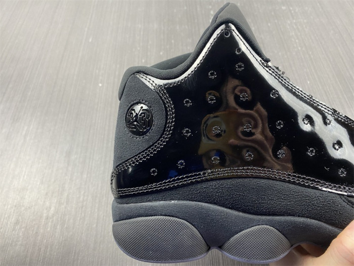 Air Jordan 13 Retro Cap and Gown - 414571-012