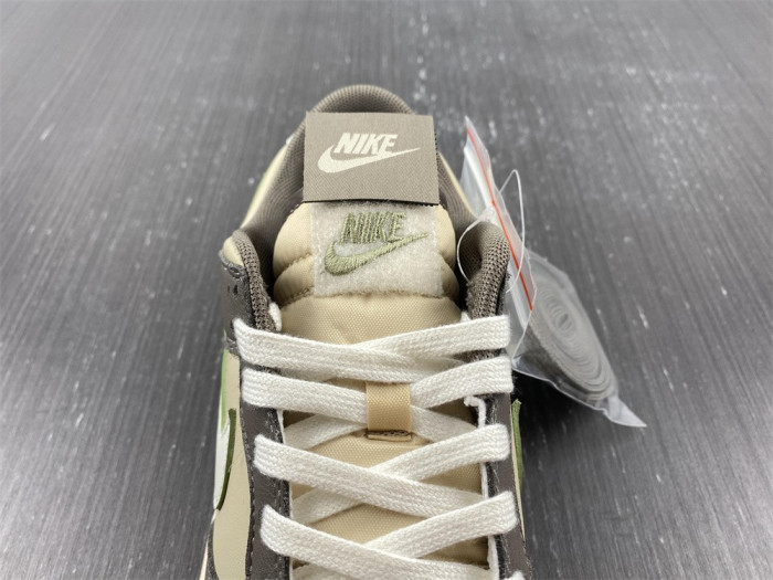 Nike SB Dunk Low Khaki Grey Green FB4960-210