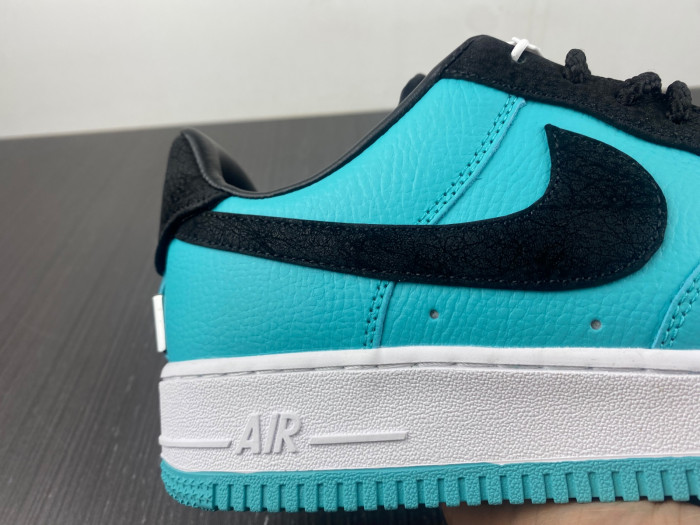 T*f*ny & Co. x Nike Air Force 1 Low DZ1382-002