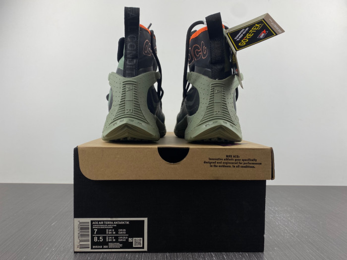NIKE ACG AIR TERRA ANTARKTIK GORE-TEX 