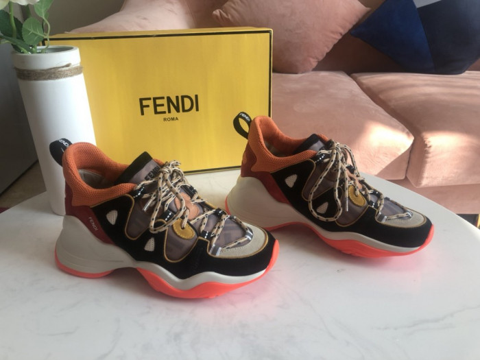 F**di SNEAKER