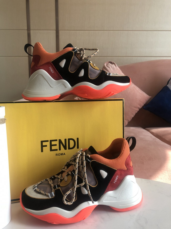 F**di SNEAKER