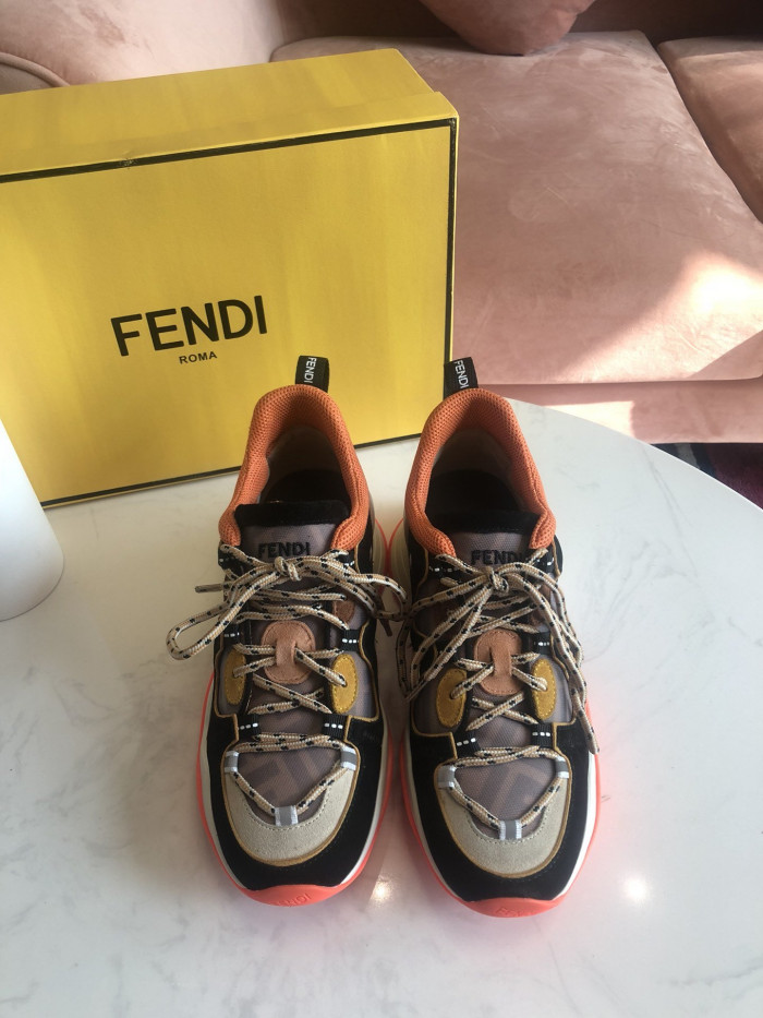 F**di SNEAKER