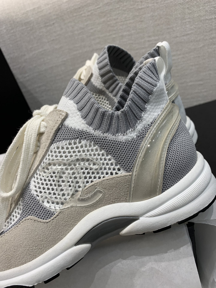 Ch**el sneaker