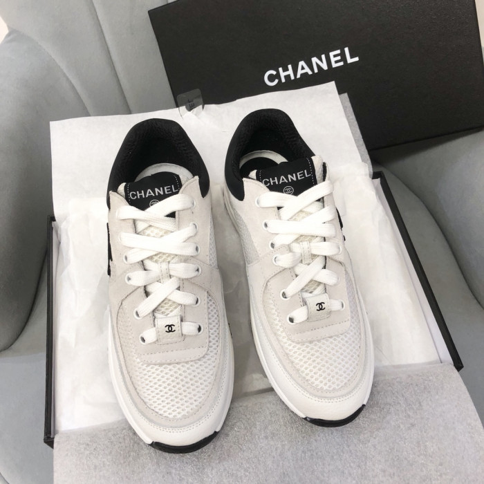 Ch**el sneaker