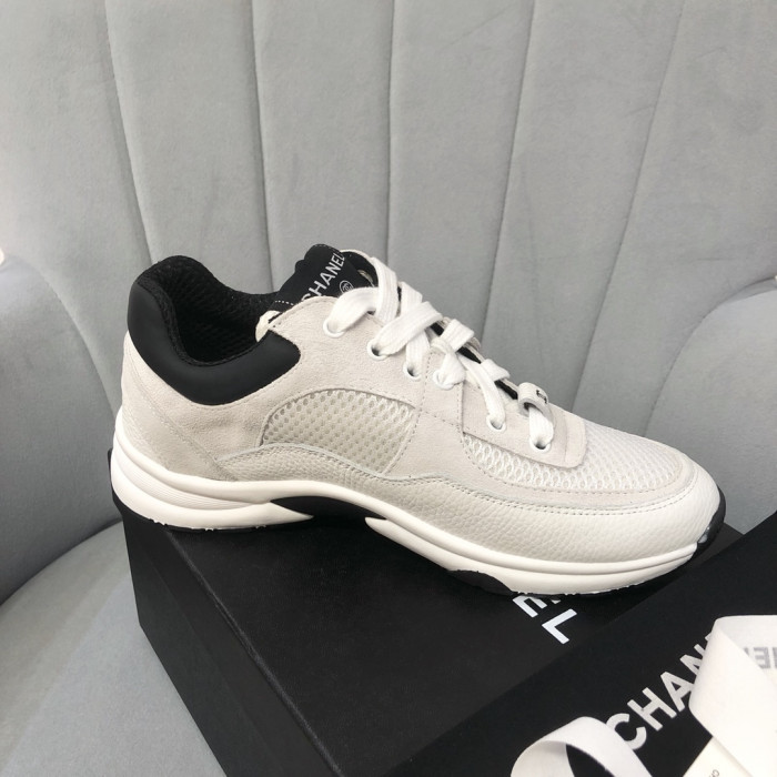 Ch**el sneaker