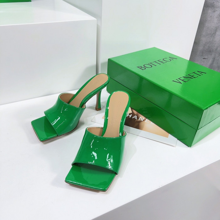 Botteg*Ven*ta Heels