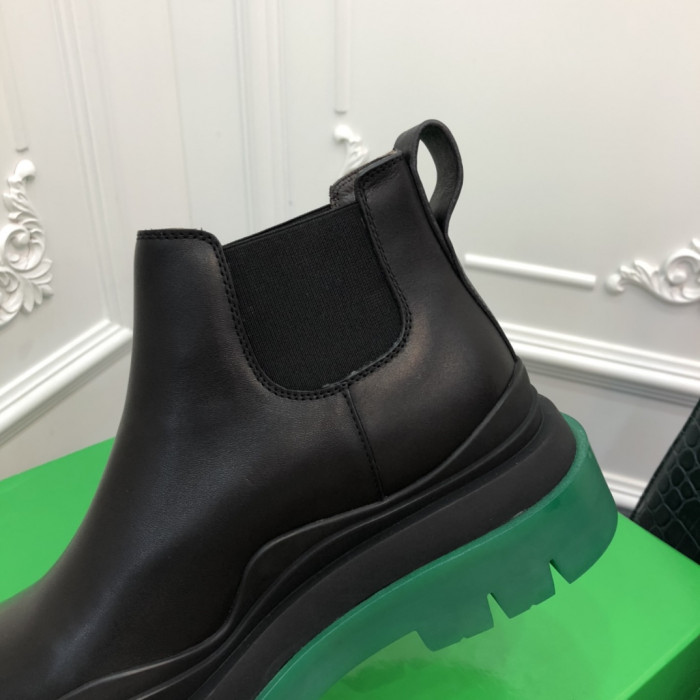 Botteg*Ven*ta Boots WOMEN + MEN
