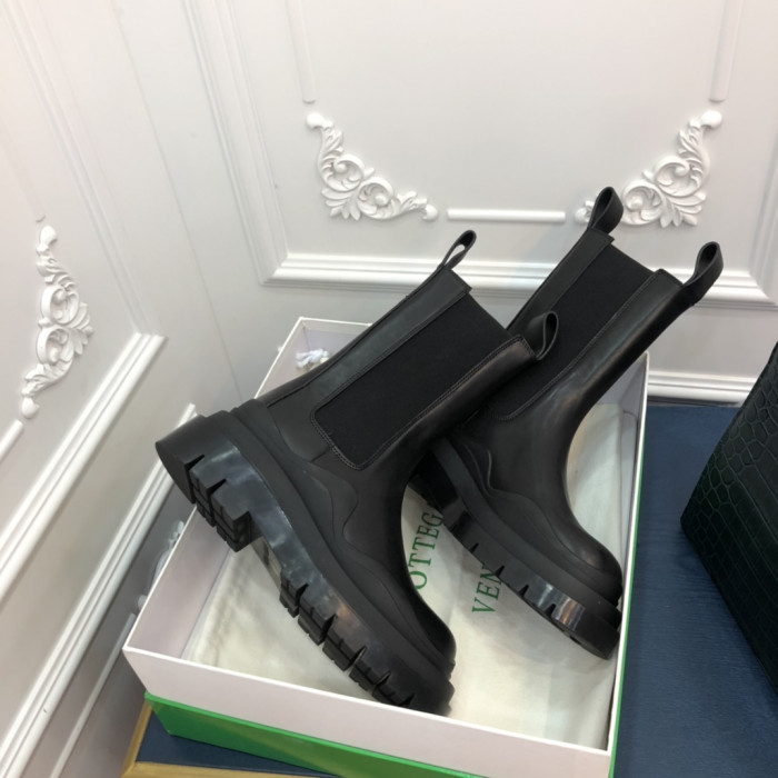 Botteg*Ven*ta Boots WOMEN + MEN