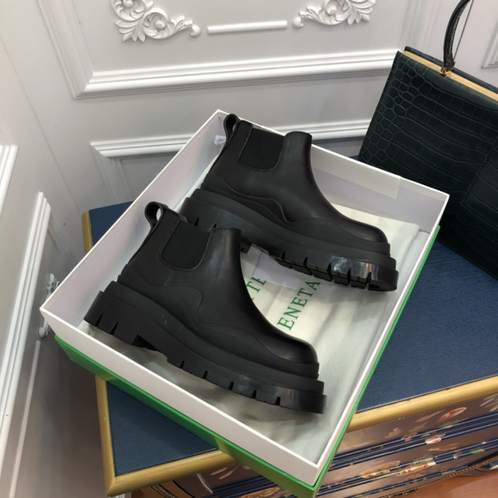 Botteg*Ven*ta Boots WOMEN + MEN