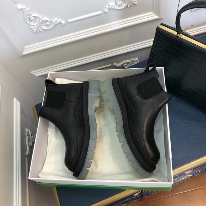 Botteg*Ven*ta Boots WOMEN + MEN
