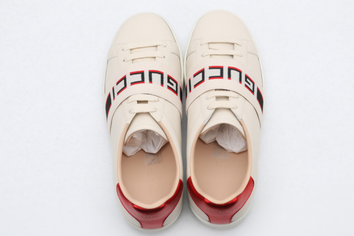 Gvc*1 Platform Sneaker