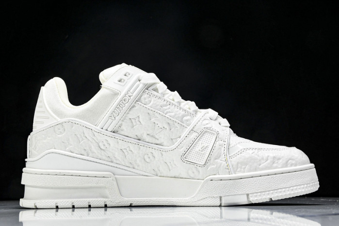 LO1_VTS SNEAKER
