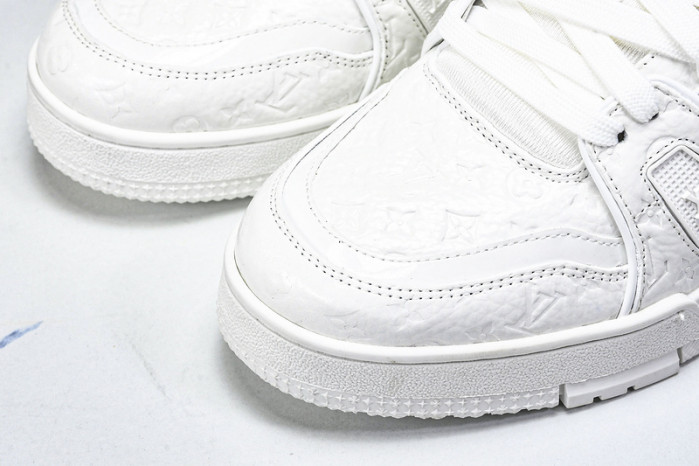 LO1_VTS SNEAKER