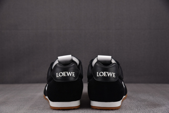 L0ew* Ballet Runner