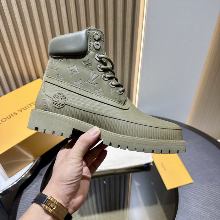 LO1_VTS BOOTS