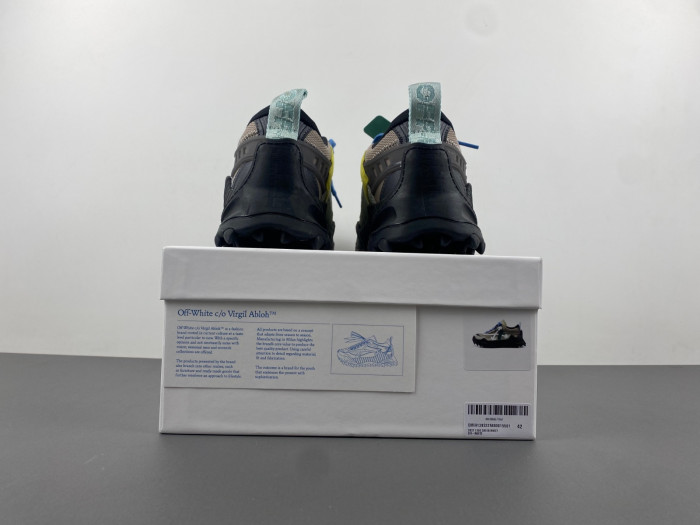 C/O​ ODSY-1000 SNEAKERS
