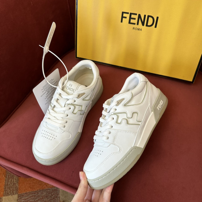 F**di SNEAKER