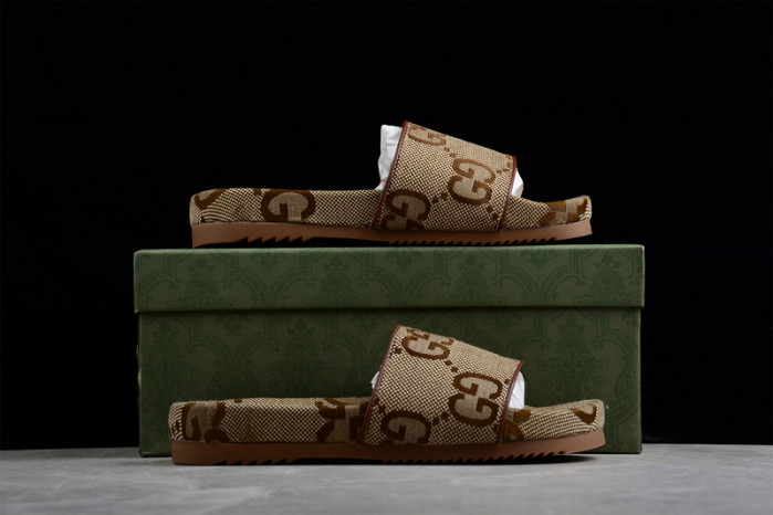 Gvc*1 SANDAL