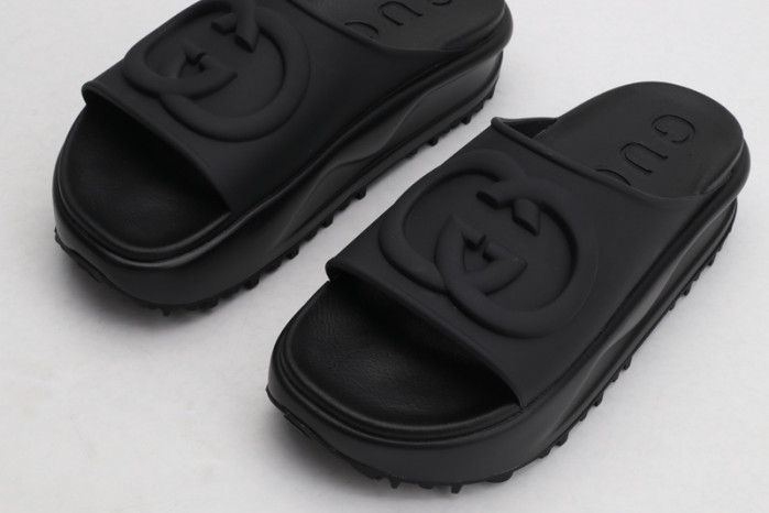 Gvc*1 SANDALS