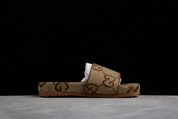 Gvc*1 SANDAL