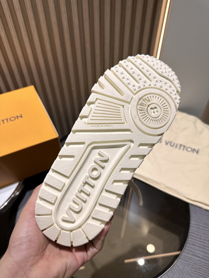 LO1_VTS SNEAKER