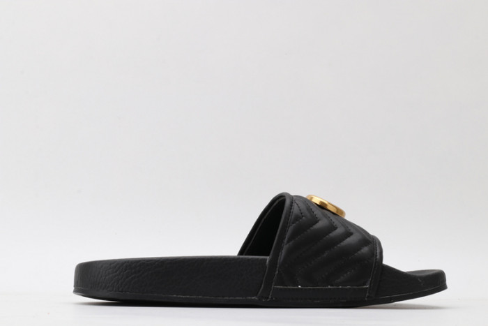 Gvc*1 SANDAL