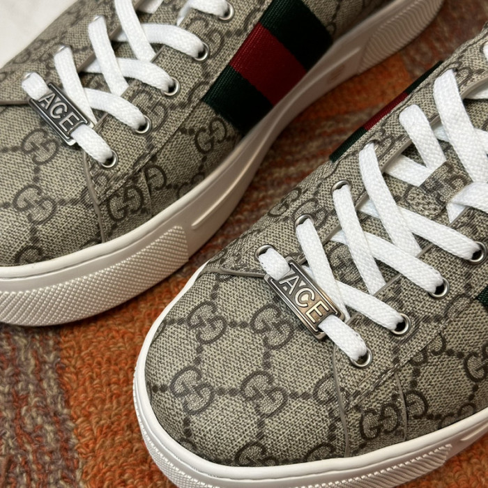Gvc*1 sneaker