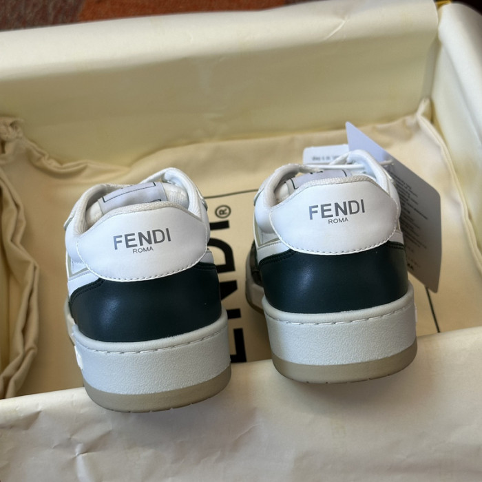F**di SNEAKER
