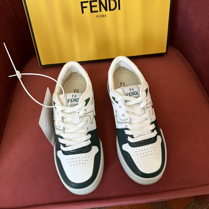 F**di SNEAKER