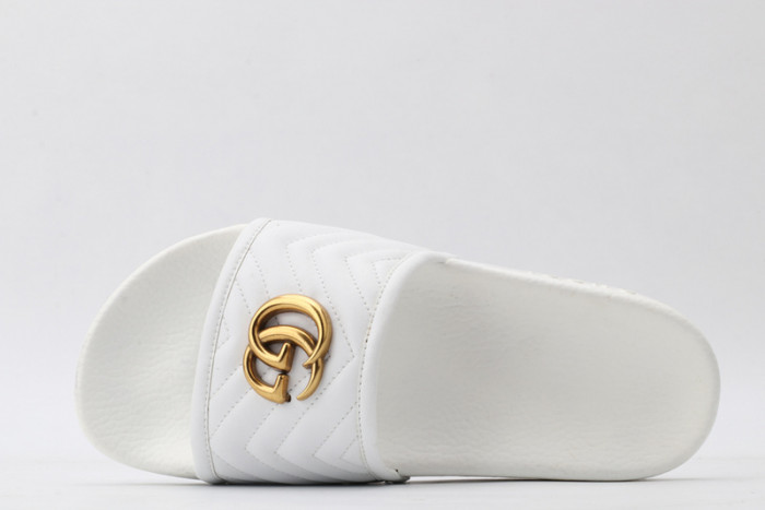 Gvc*1 SANDAL