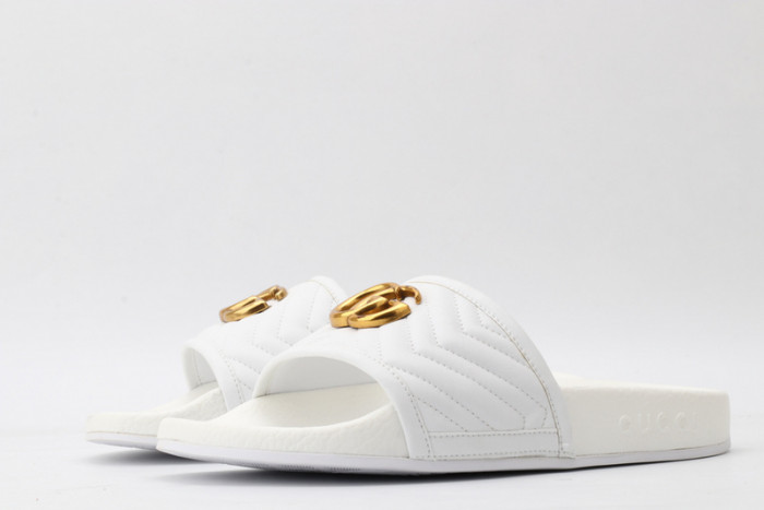 Gvc*1 SANDAL
