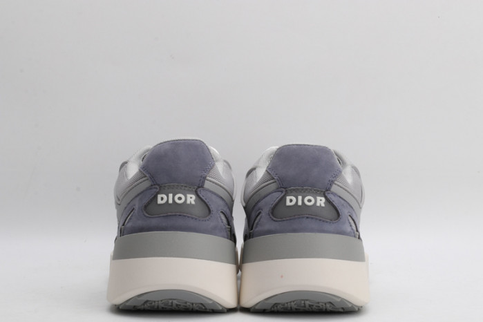 DIO* SNEAKER
