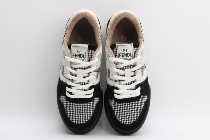 F**di SNEAKER
