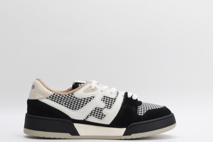 F**di SNEAKER