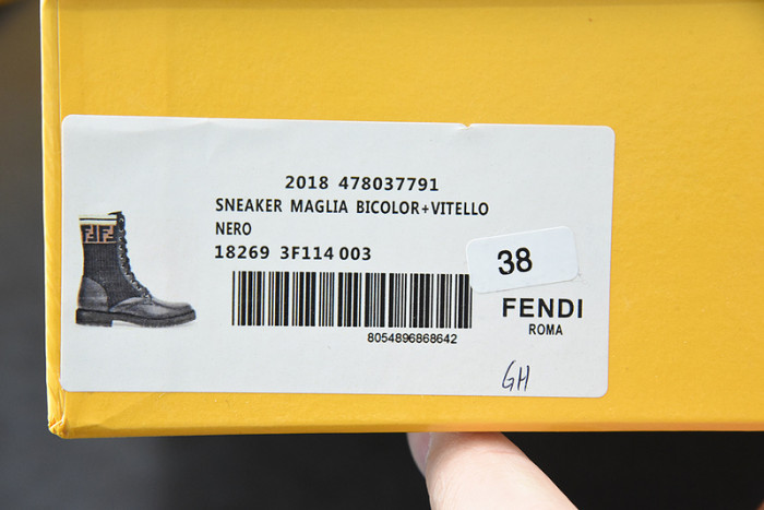 F**di Boots