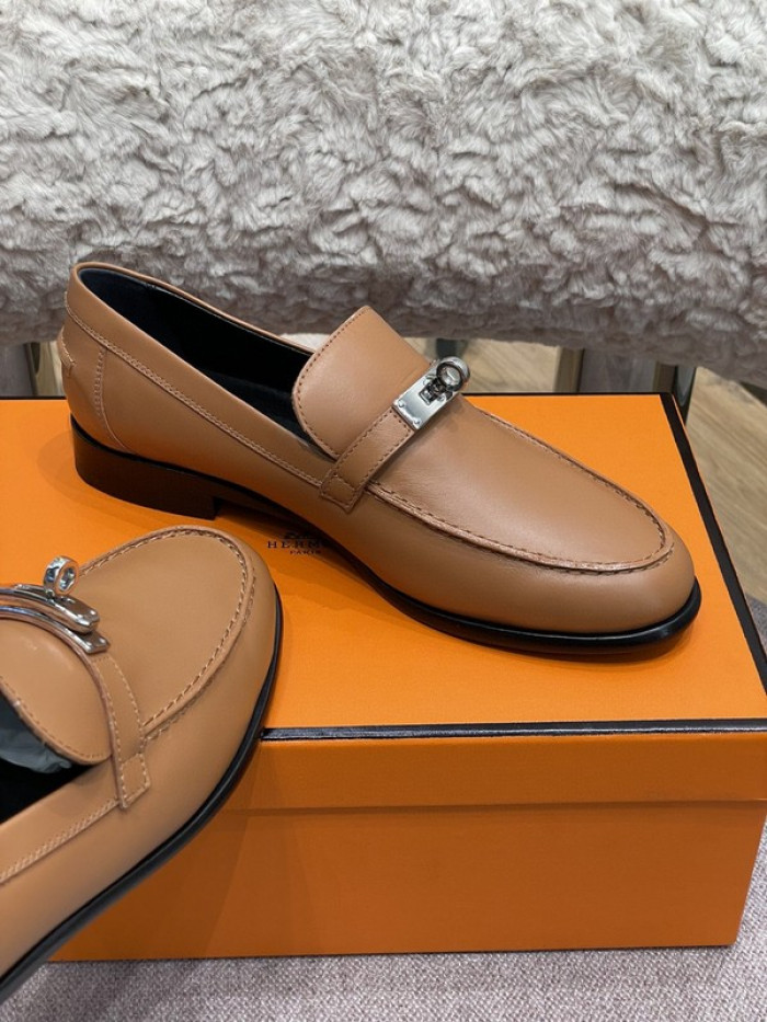 H**me5 SHOES