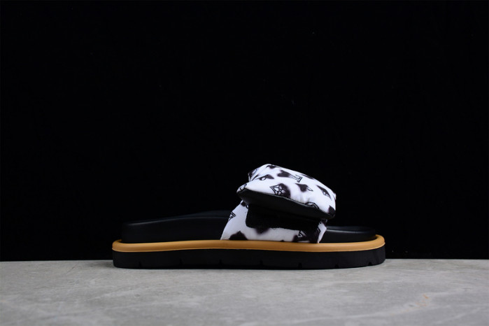 LO1_VTS SANDALS