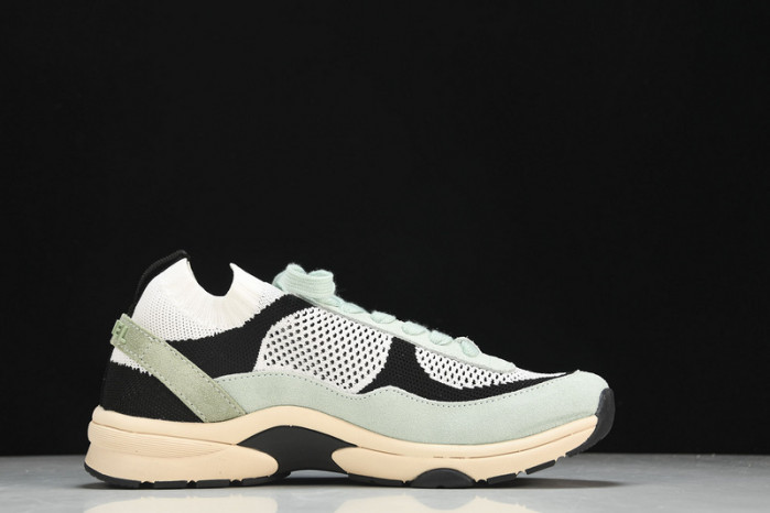 Ch**el sneaker