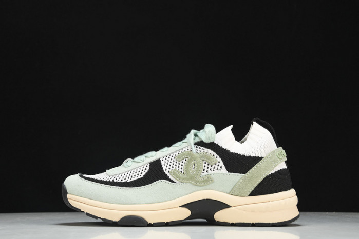 Ch**el sneaker