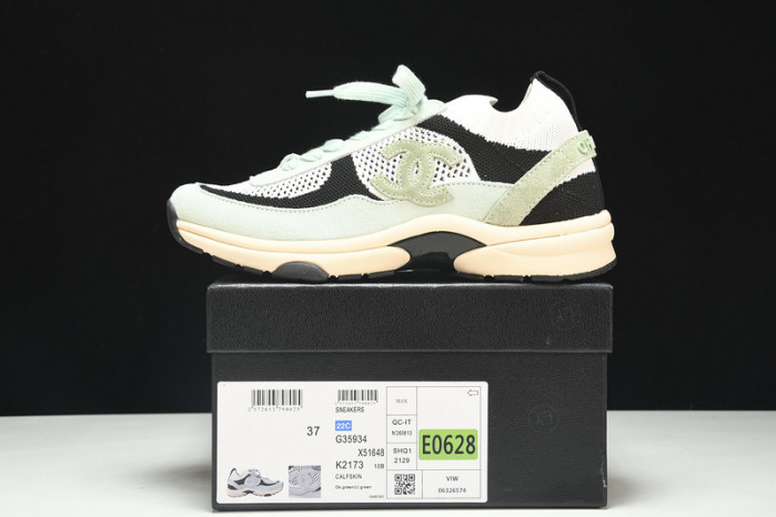 Ch**el sneaker