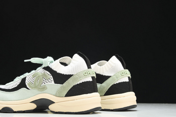 Ch**el sneaker