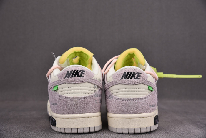 DUNK LOW 