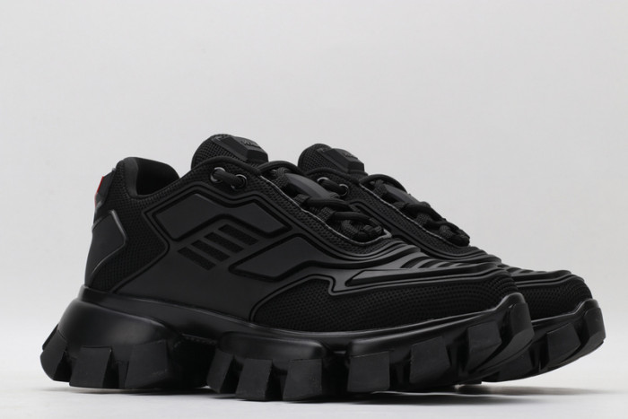 Pra*a sneaker
