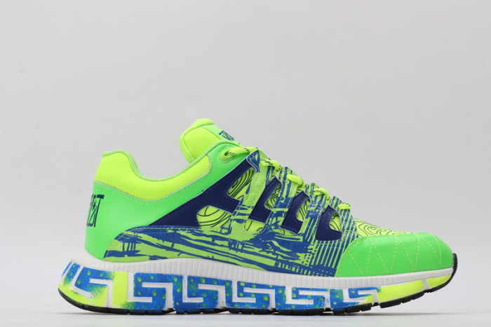 VERS SNEAKERS