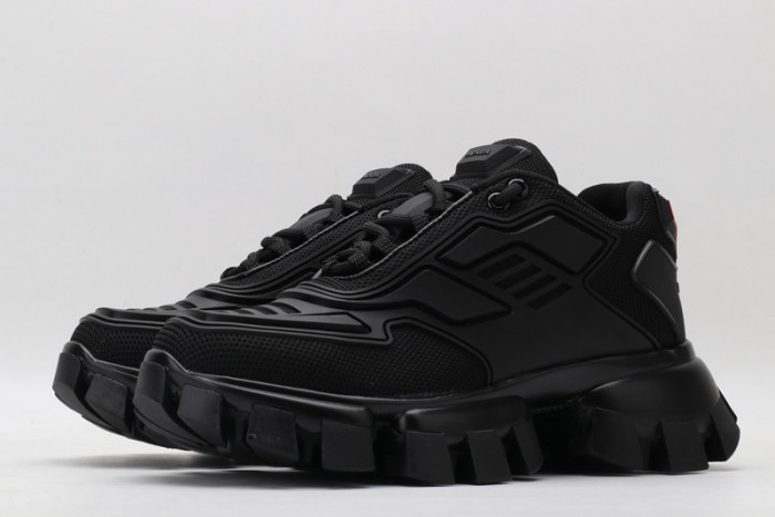 Pra*a sneaker