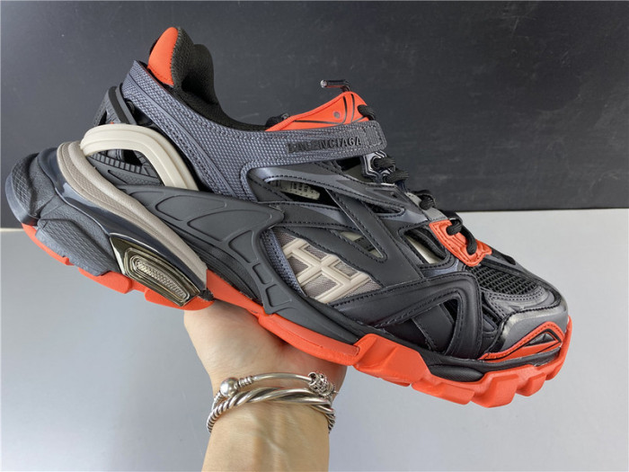 Ba1en*iaga TRACK